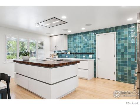 8612 W 69th Place Arvada CO 80004