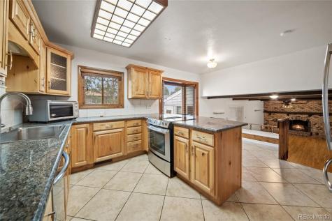 2551 S Richfield Street Aurora CO 80013