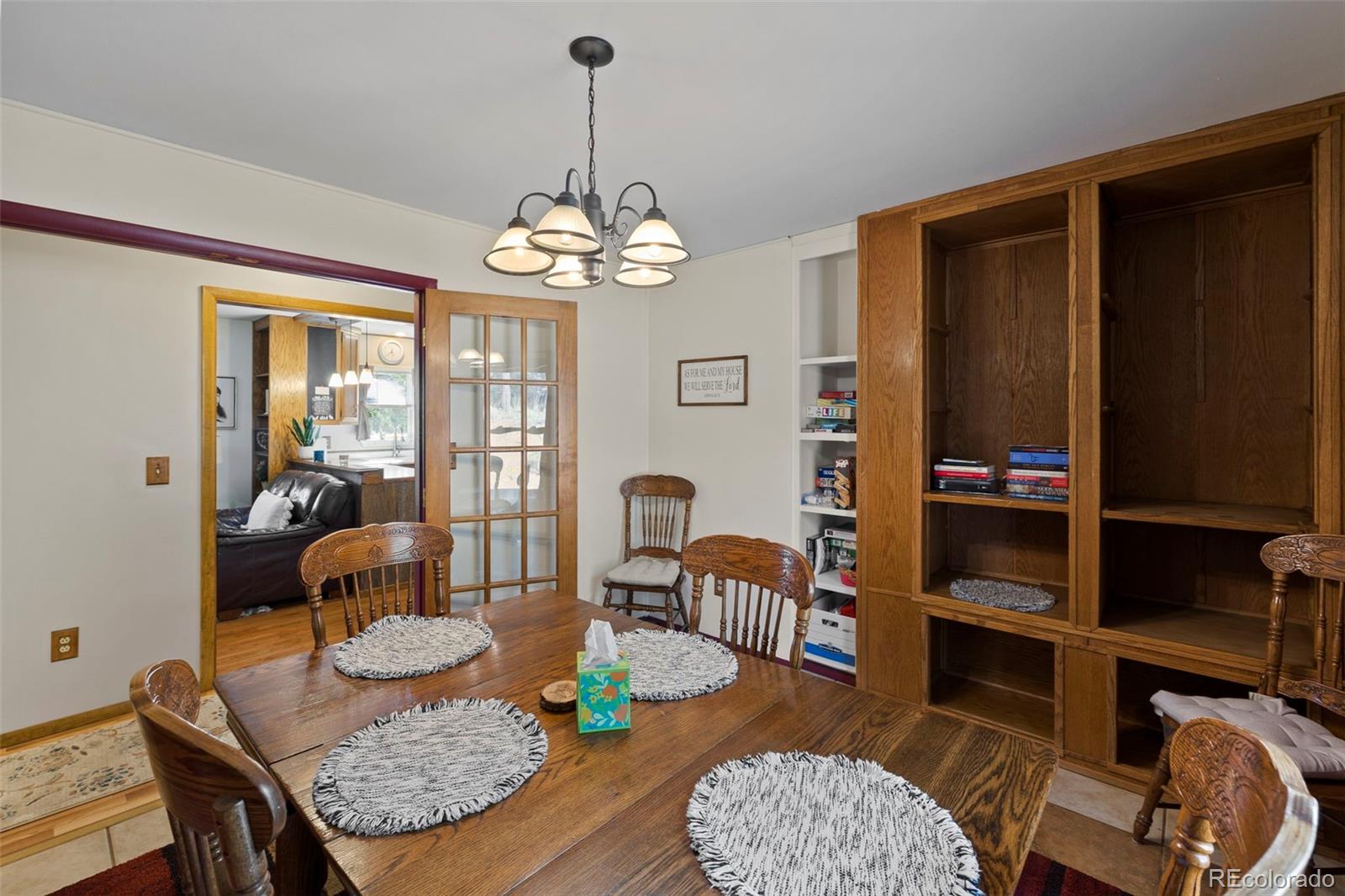 1110 Pikes Peak Drive Florissant CO 80816