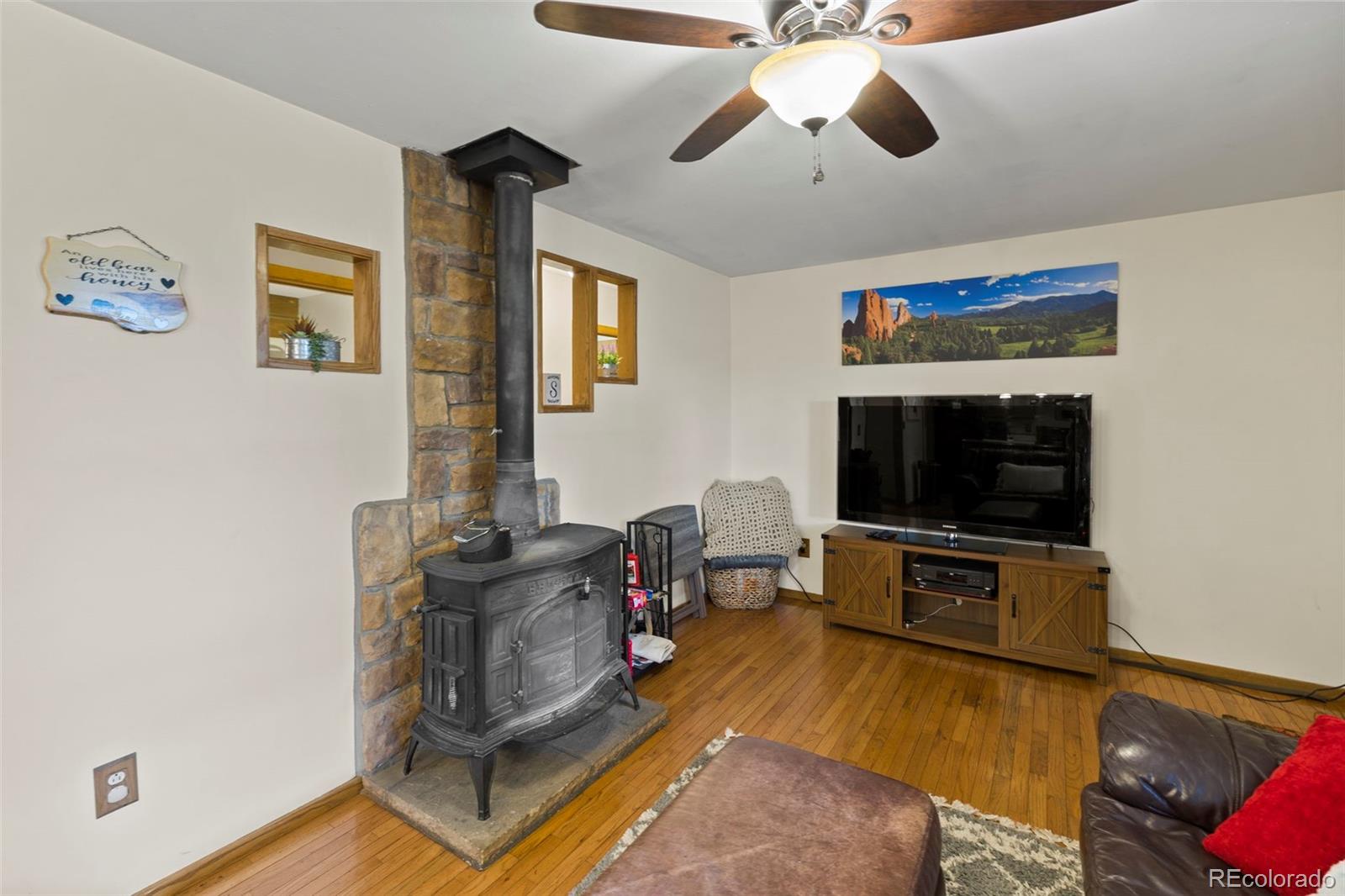1110 Pikes Peak Drive Florissant CO 80816