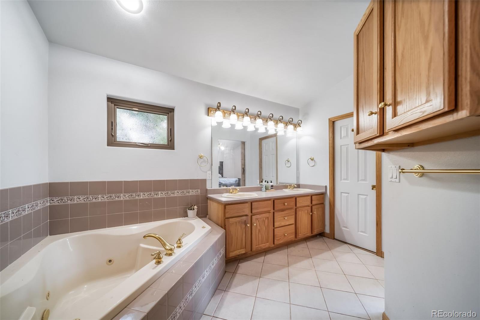 305 Kimble Avenue Swink CO 81077