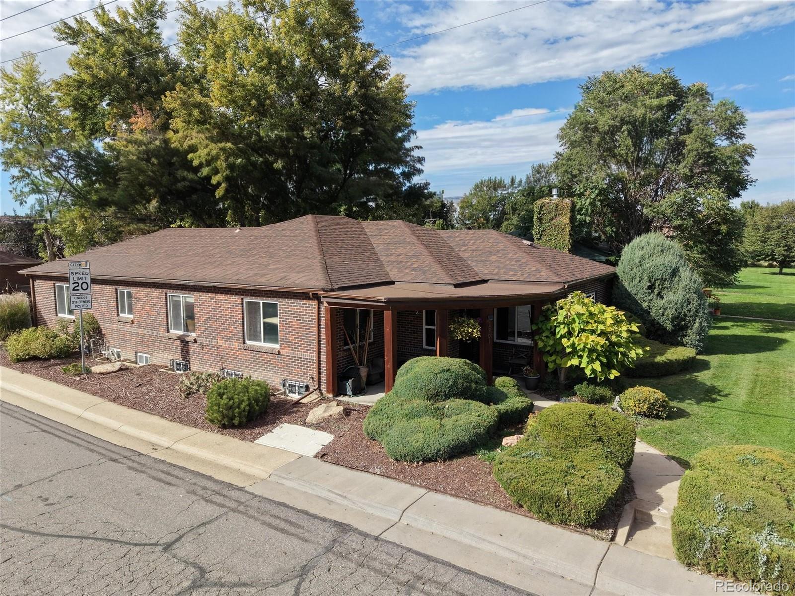 2901 Monaco Parkway Denver CO 80207