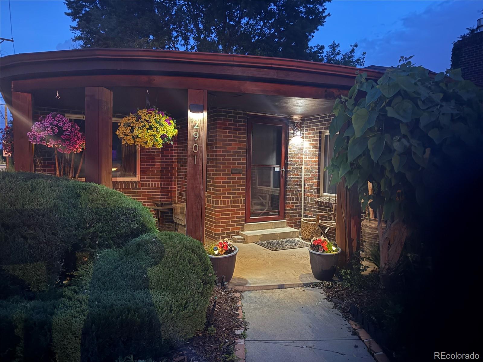 2901 Monaco Parkway Denver CO 80207