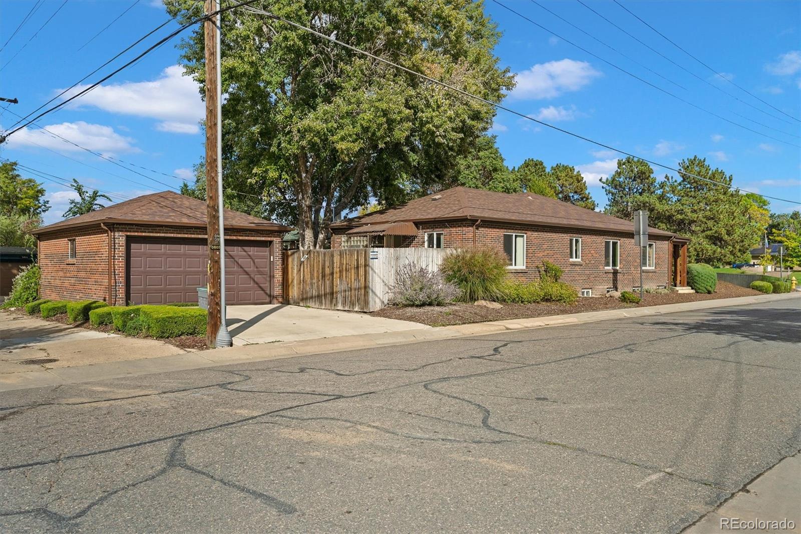 2901 Monaco Parkway Denver CO 80207
