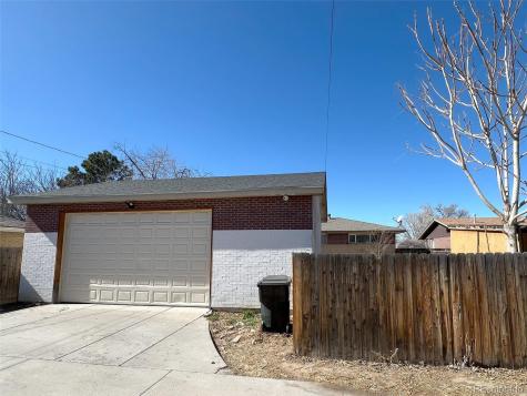 1720 Del Mar Parkway Aurora CO 80010