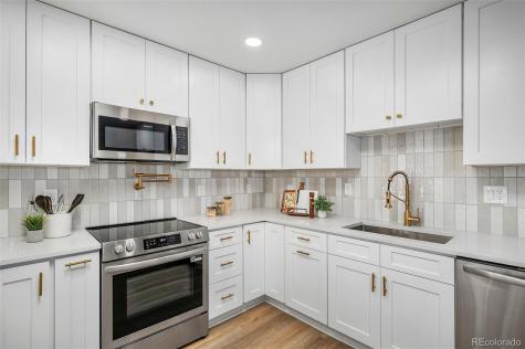 4625 Logan Street Denver CO 80216