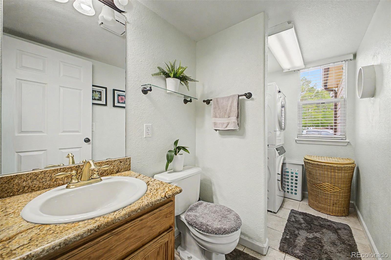 10015 Silver Maple Road Highlands Ranch CO 80129