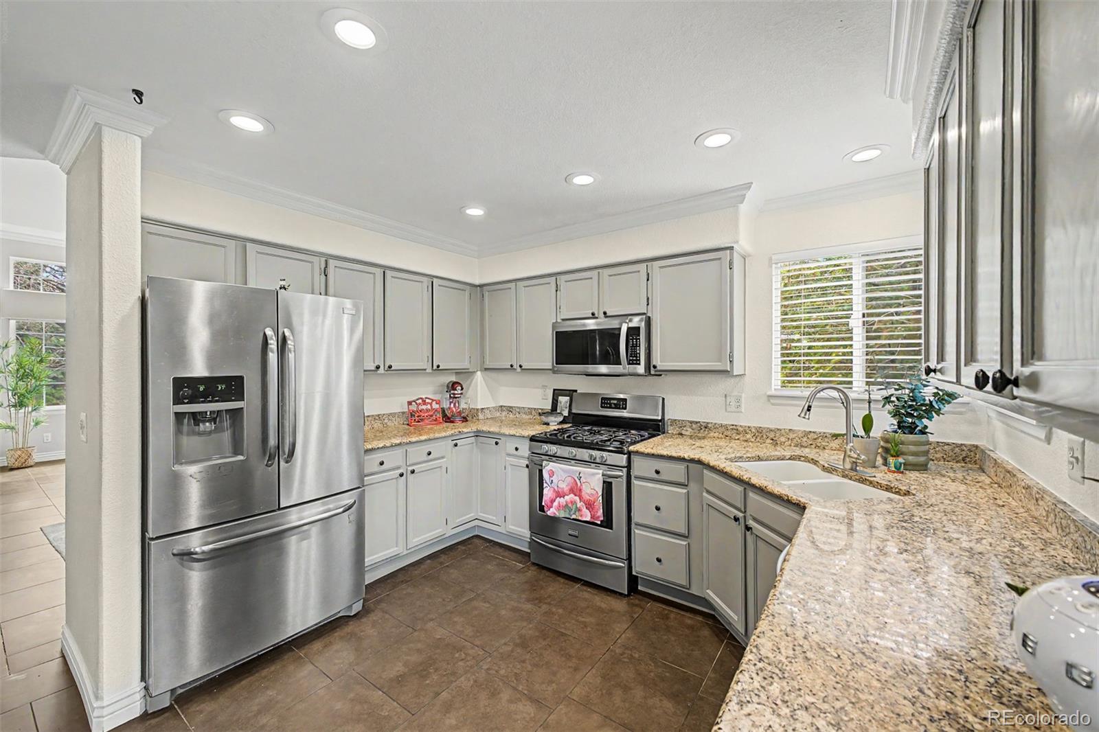 10015 Silver Maple Road Highlands Ranch CO 80129