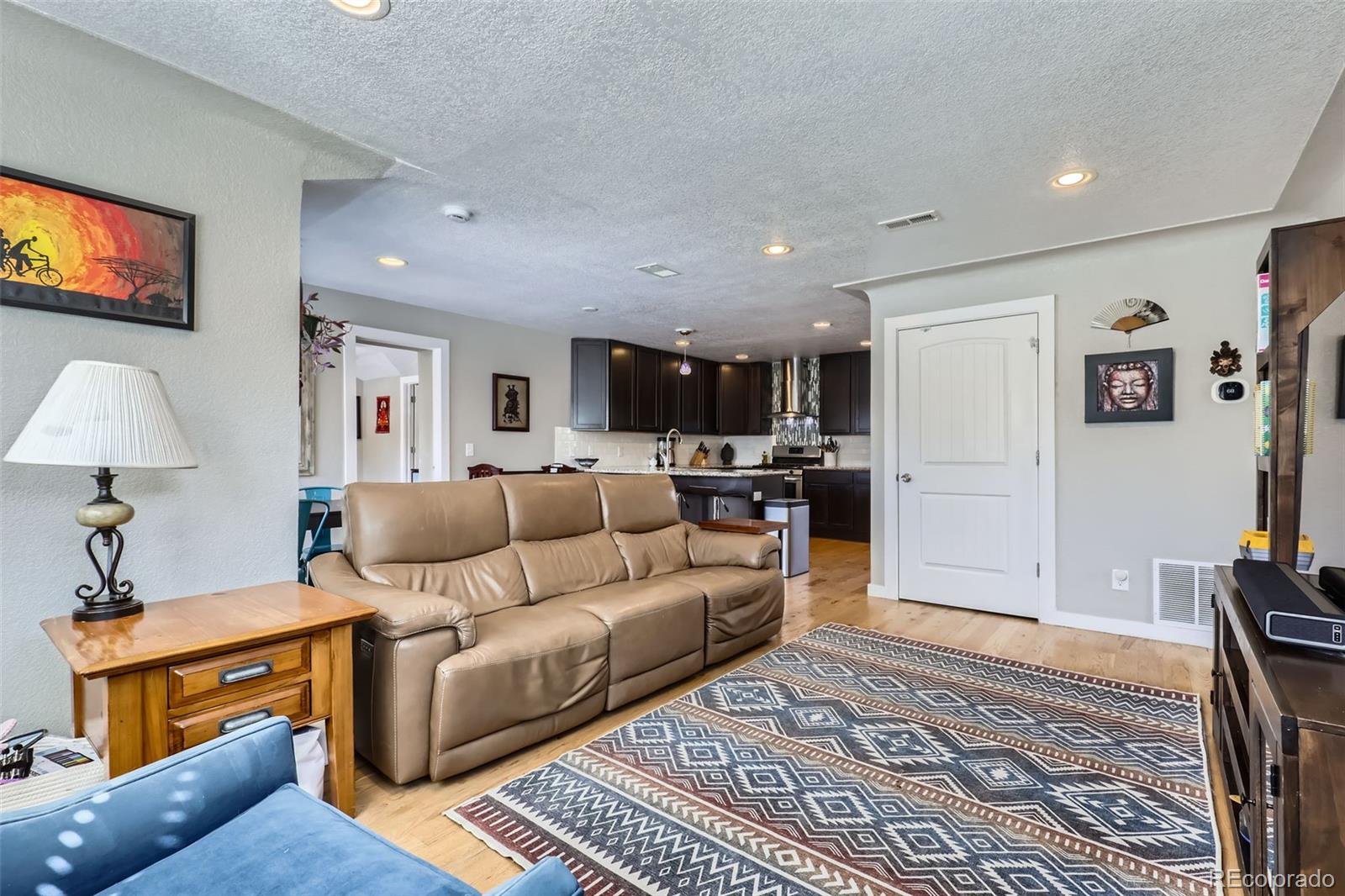 2901 N Glencoe Street Denver CO 80207