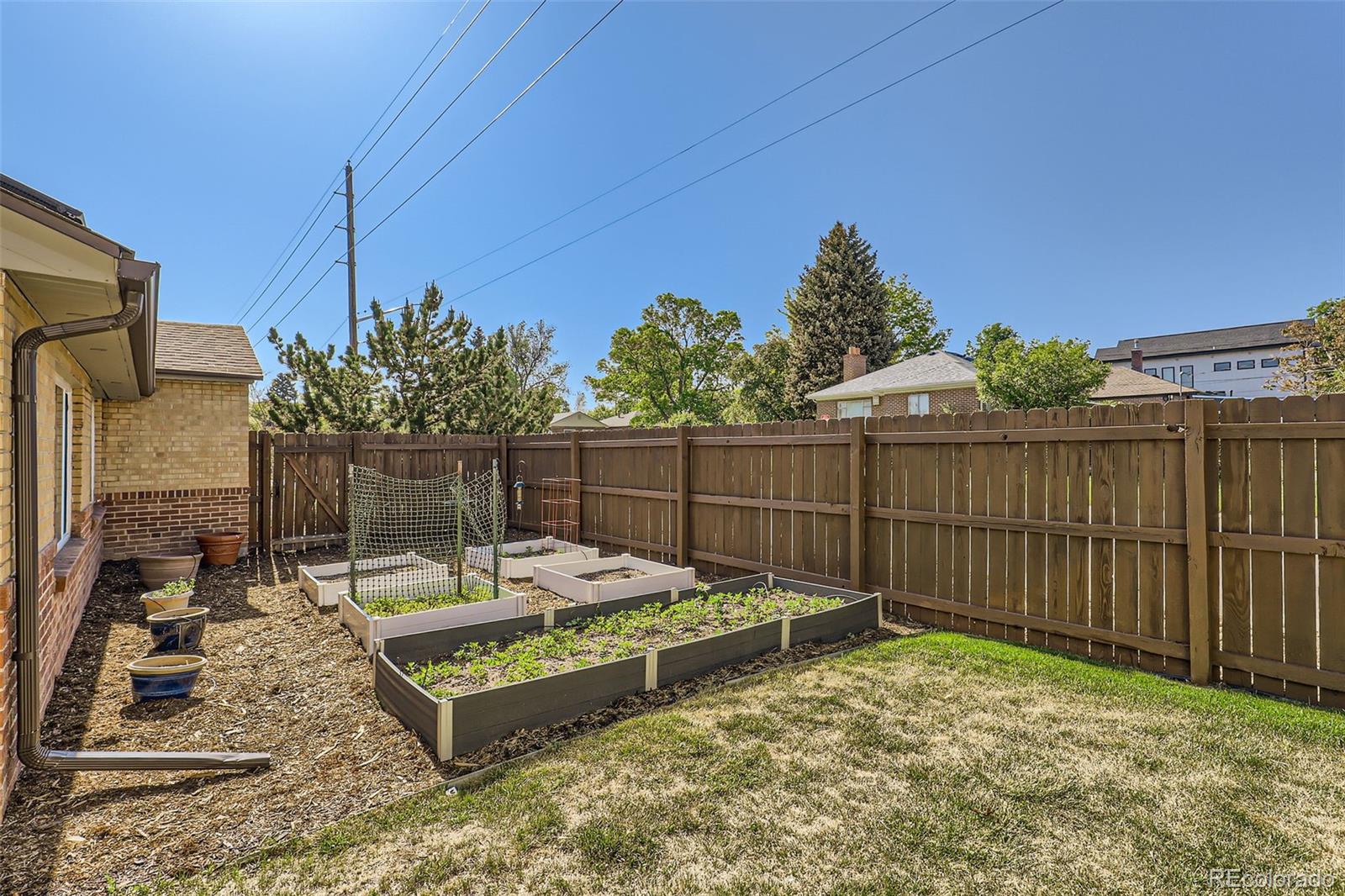2901 N Glencoe Street Denver CO 80207
