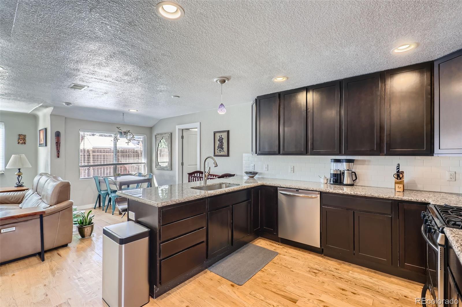 2901 N Glencoe Street Denver CO 80207