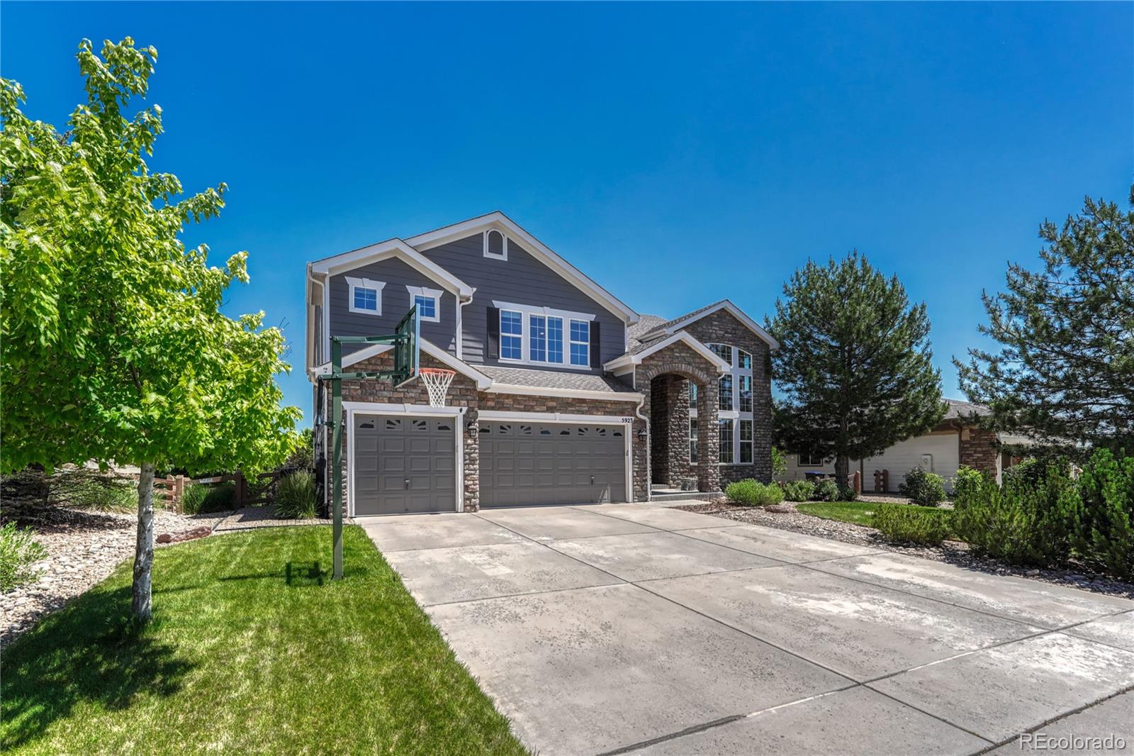5923 Bridle Path Lane Parker CO 80134