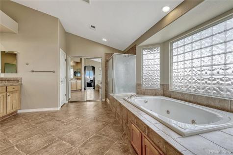 5923 Bridle Path Lane Parker CO 80134