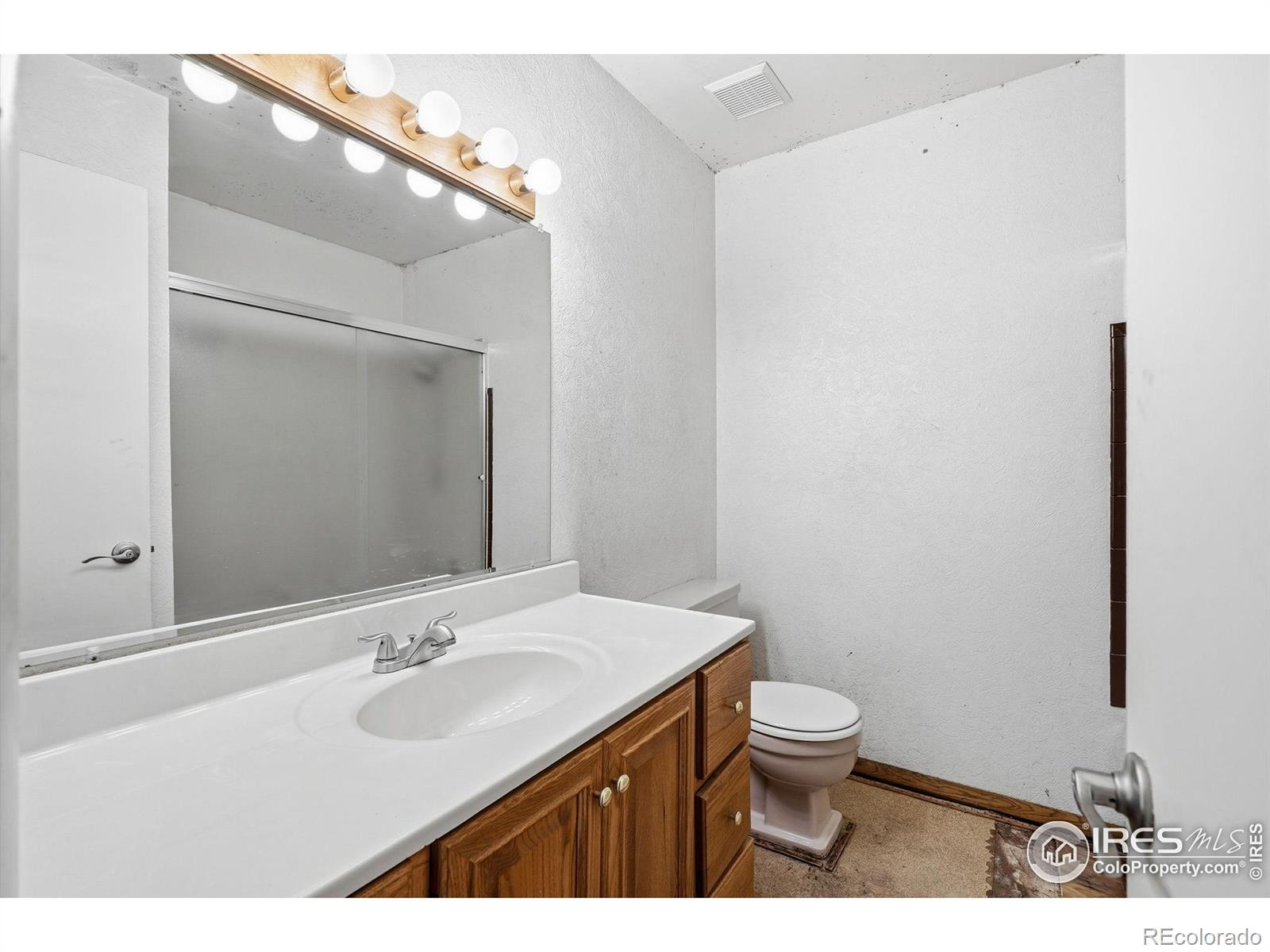 4595 Moorhead Avenue Boulder CO 80305