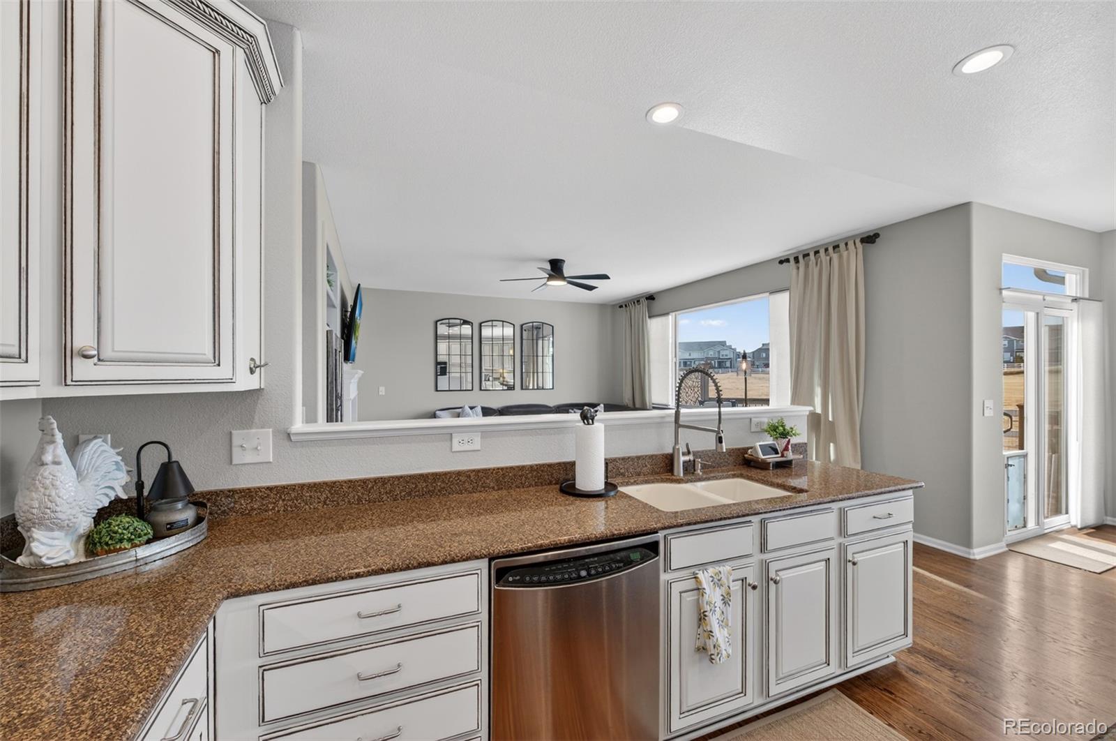 1667 S De Gaulle Way Aurora CO 80018