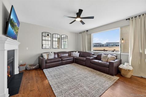 1667 S De Gaulle Way Aurora CO 80018