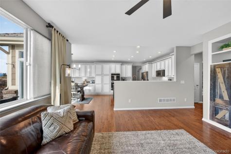 1667 S De Gaulle Way Aurora CO 80018