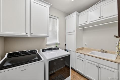 1667 S De Gaulle Way Aurora CO 80018