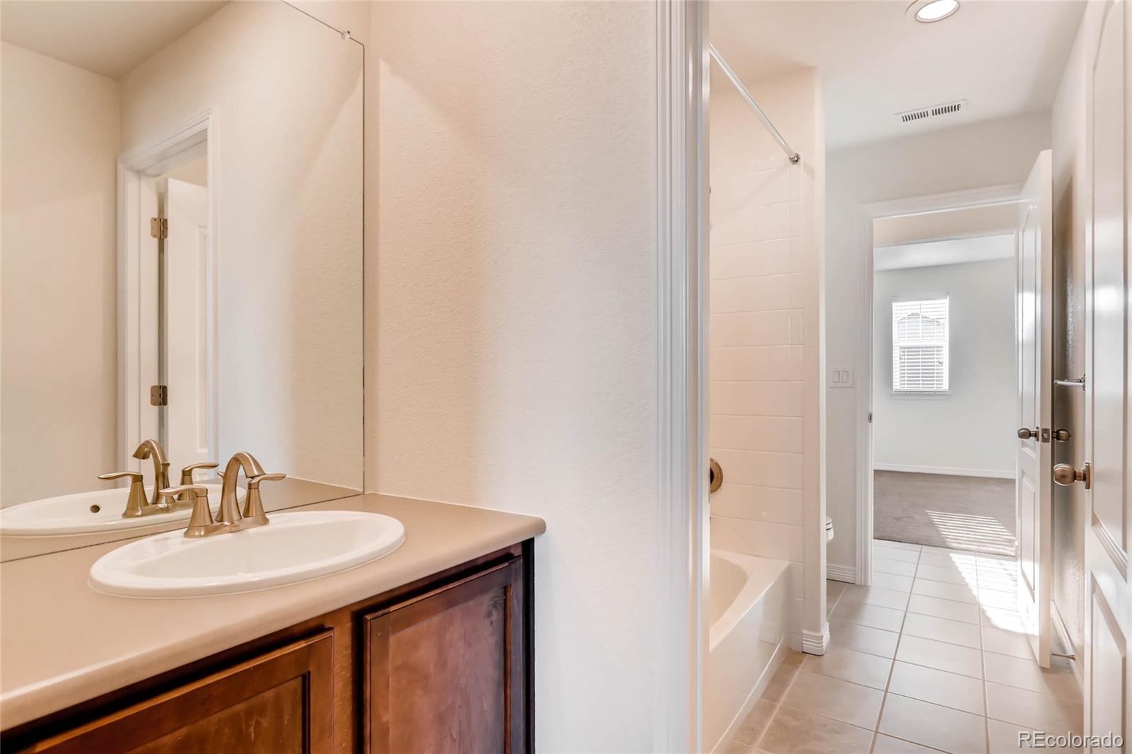 14822 Vienna Circle Parker CO 80134