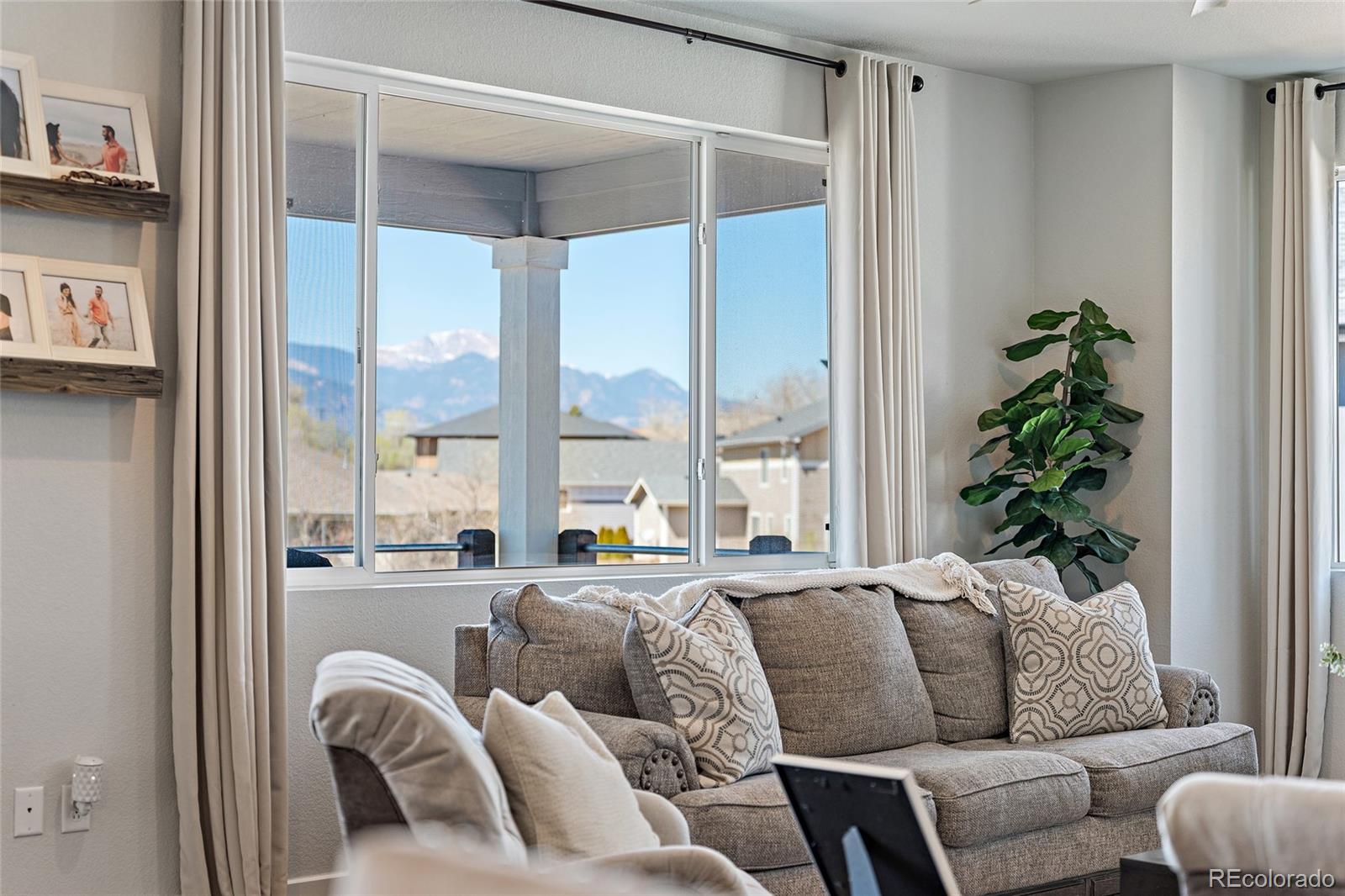 7814 Pinfeather Drive Fountain CO 80817