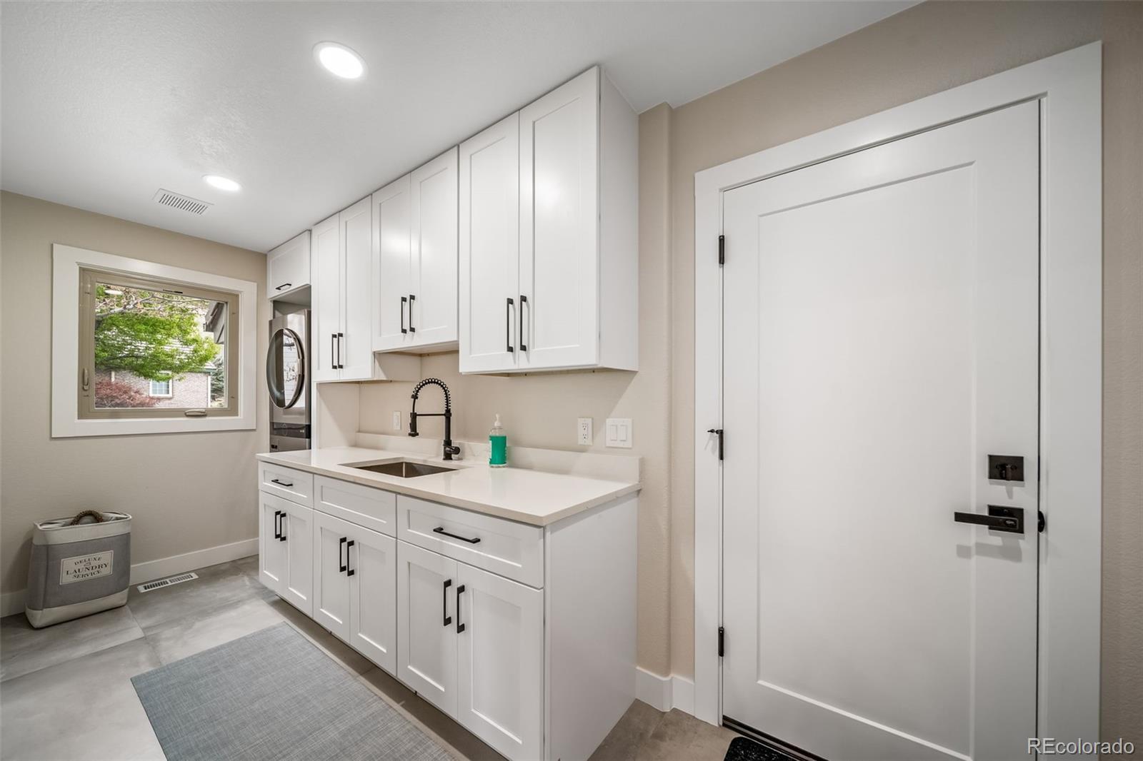 6 Amberwood Lane Littleton CO 80127