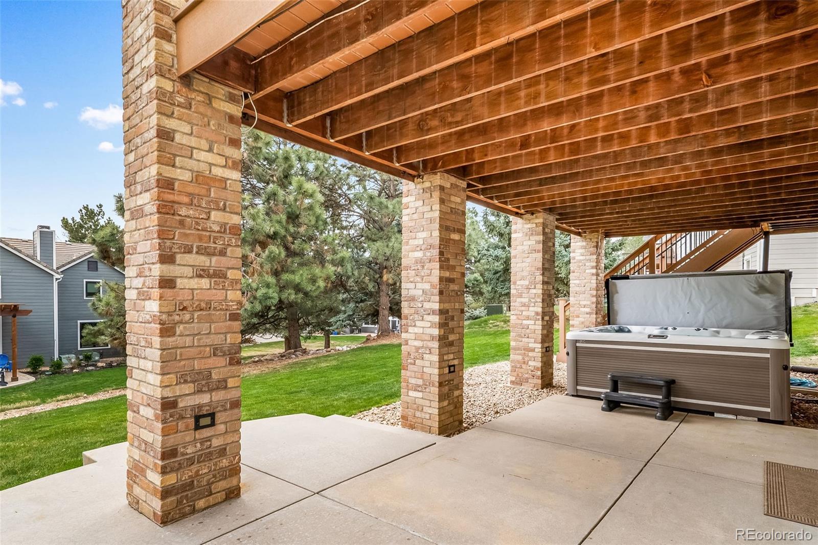 6 Amberwood Lane Littleton CO 80127
