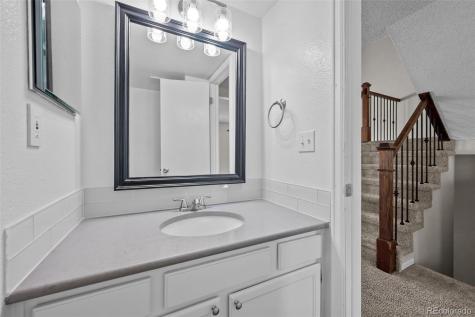 5904 S Netherland Circle Centennial CO 80015