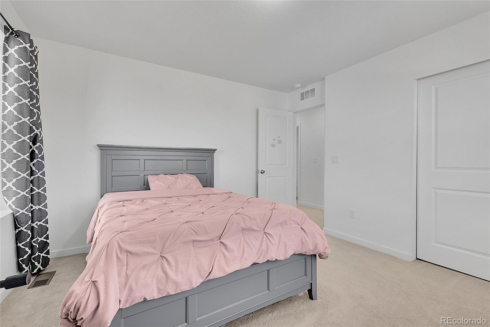 903 Crestone Street Johnstown CO 80534