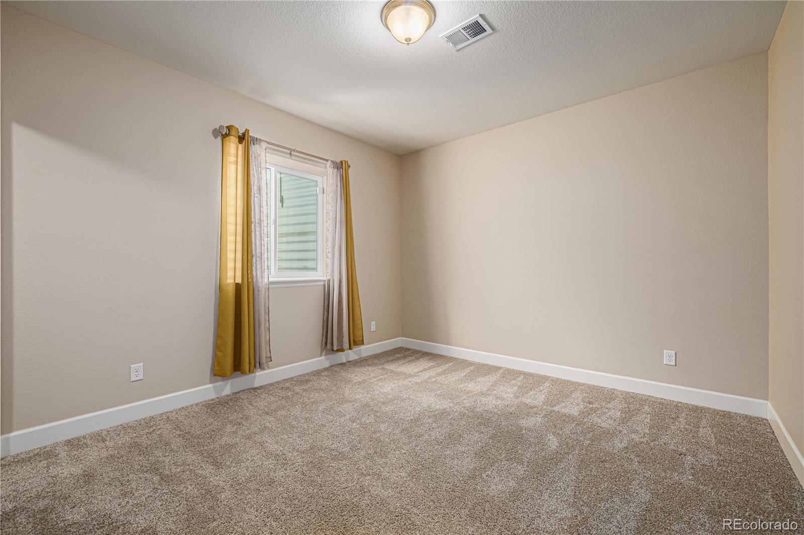 7159 S Riverwood Way Aurora CO 80016