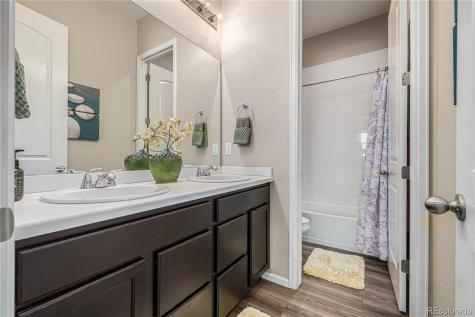 7159 S Riverwood Way Aurora CO 80016