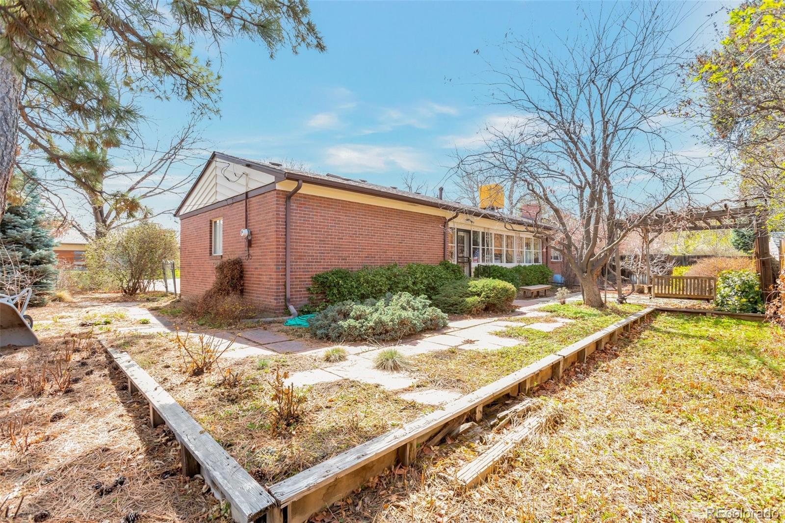 6101 E 3rd Avenue Denver CO 80220