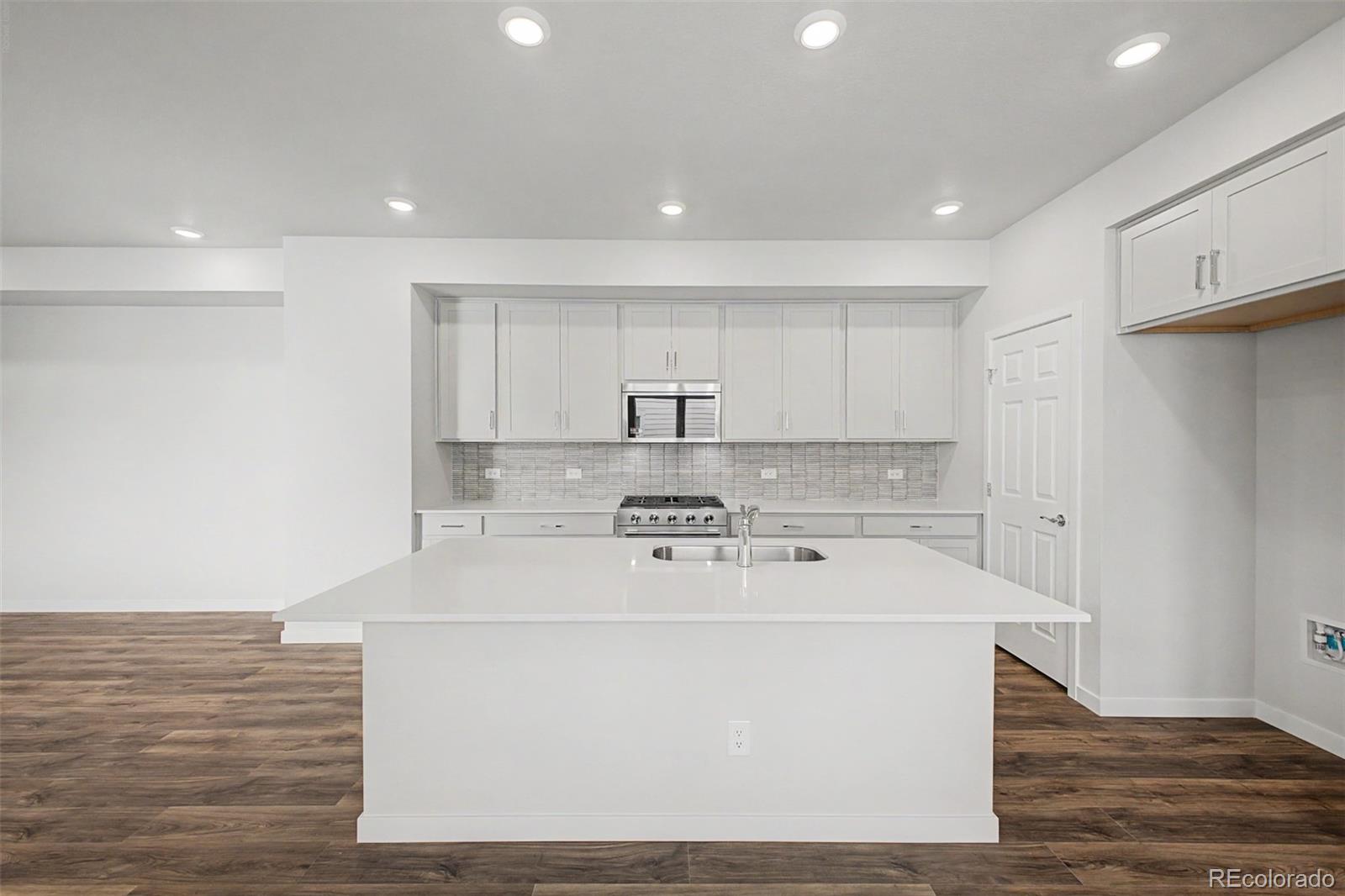 5826 N Orleans Street Aurora CO 80019