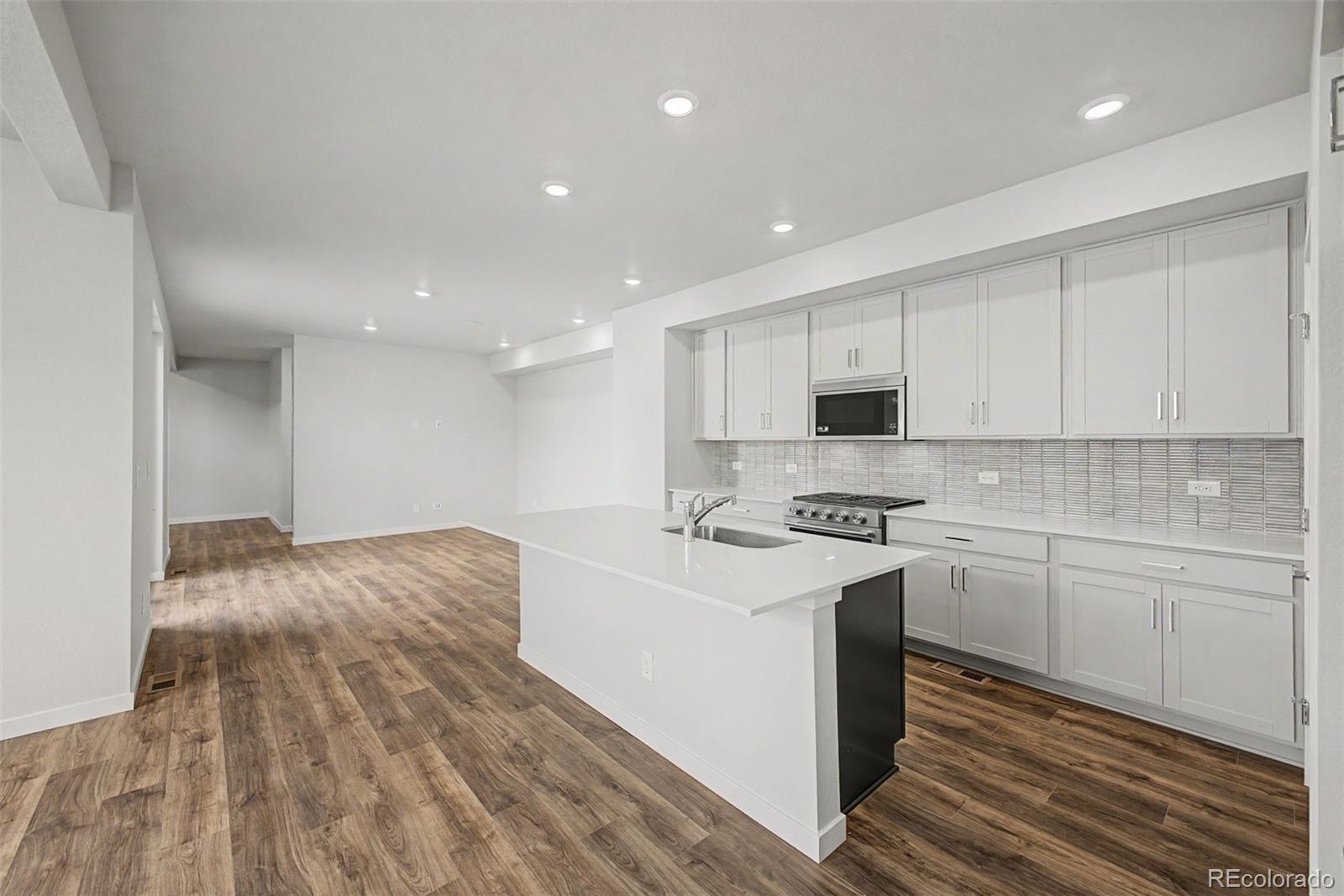 5826 N Orleans Street Aurora CO 80019