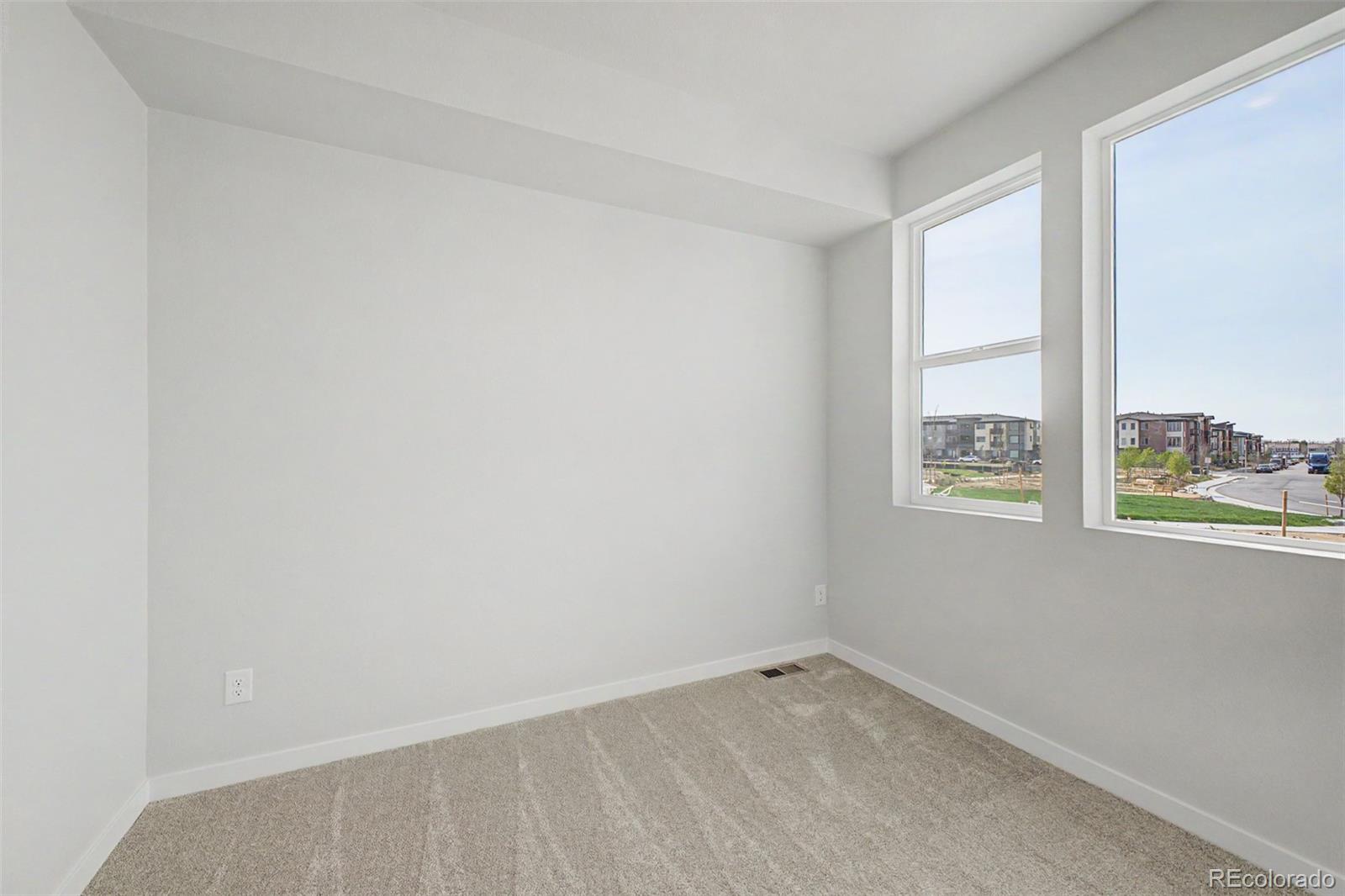 5826 N Orleans Street Aurora CO 80019