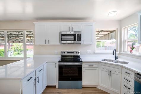 30 Ames Street Lakewood CO 80226