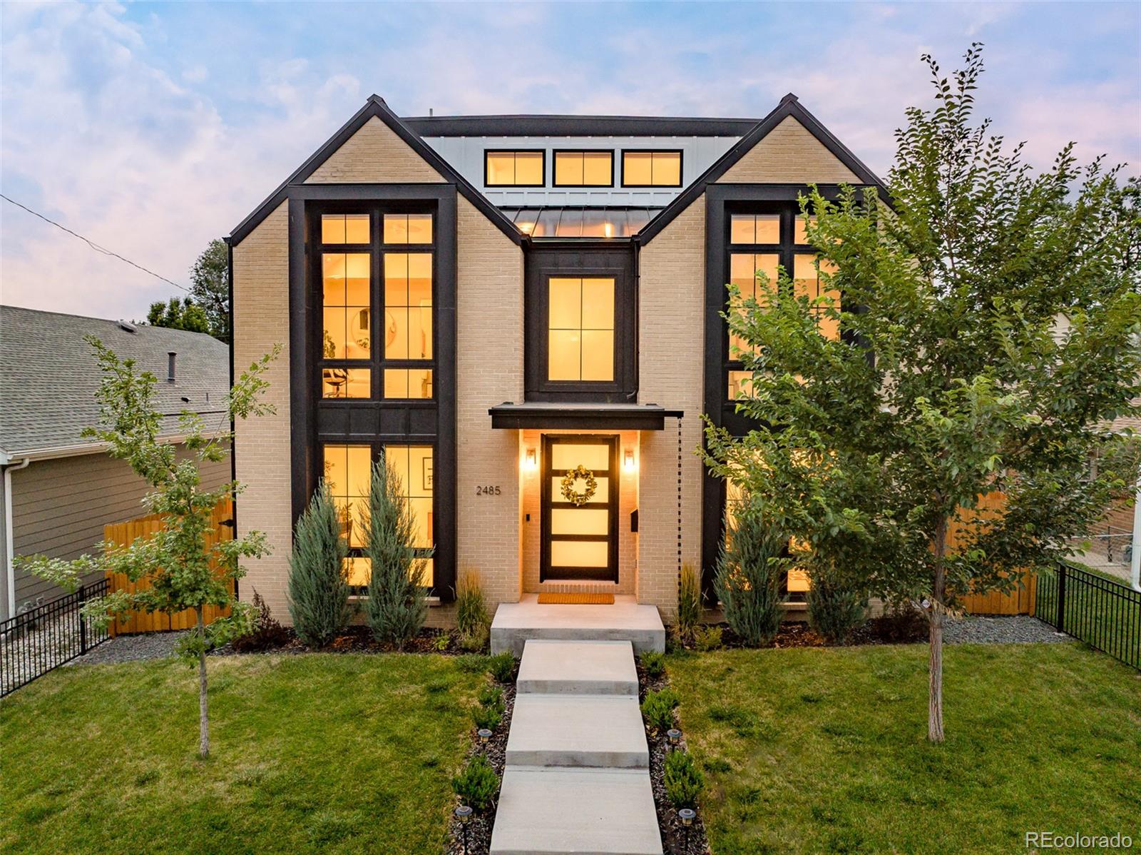 2485 Oak Street Denver CO 80212