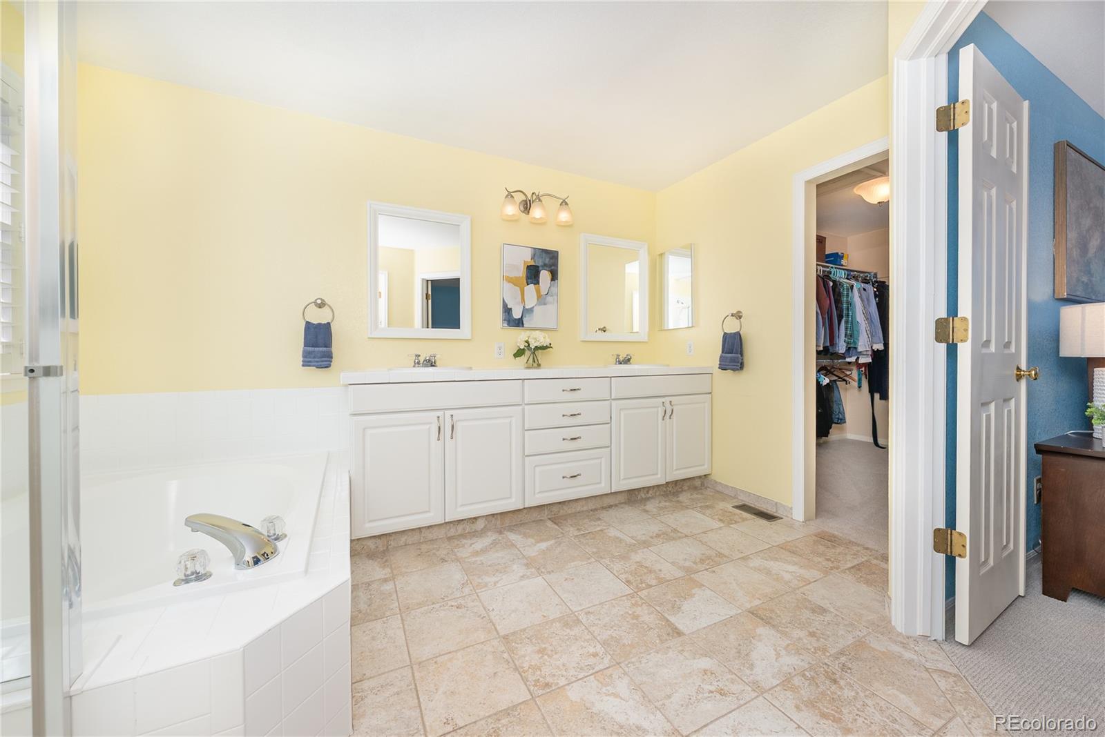 1700 Spring Water Lane Highlands Ranch CO 80129