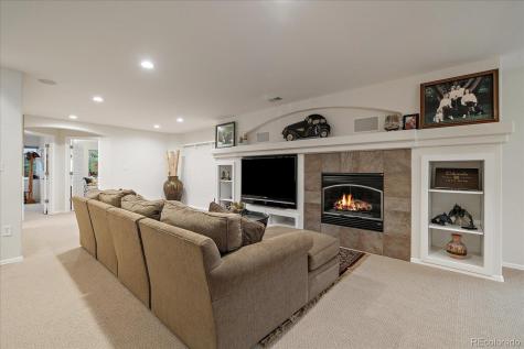 8251 S Quatar Circle Aurora CO 80016