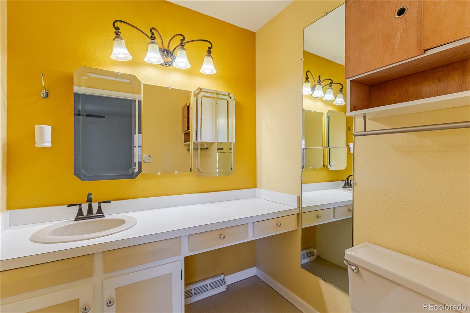 11132 E Harvard Drive Aurora CO 80014