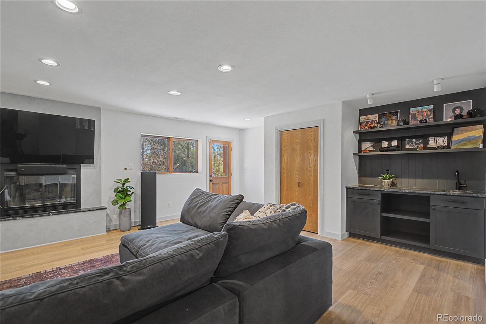 1130 Allegheny Drive Colorado Springs CO 80919
