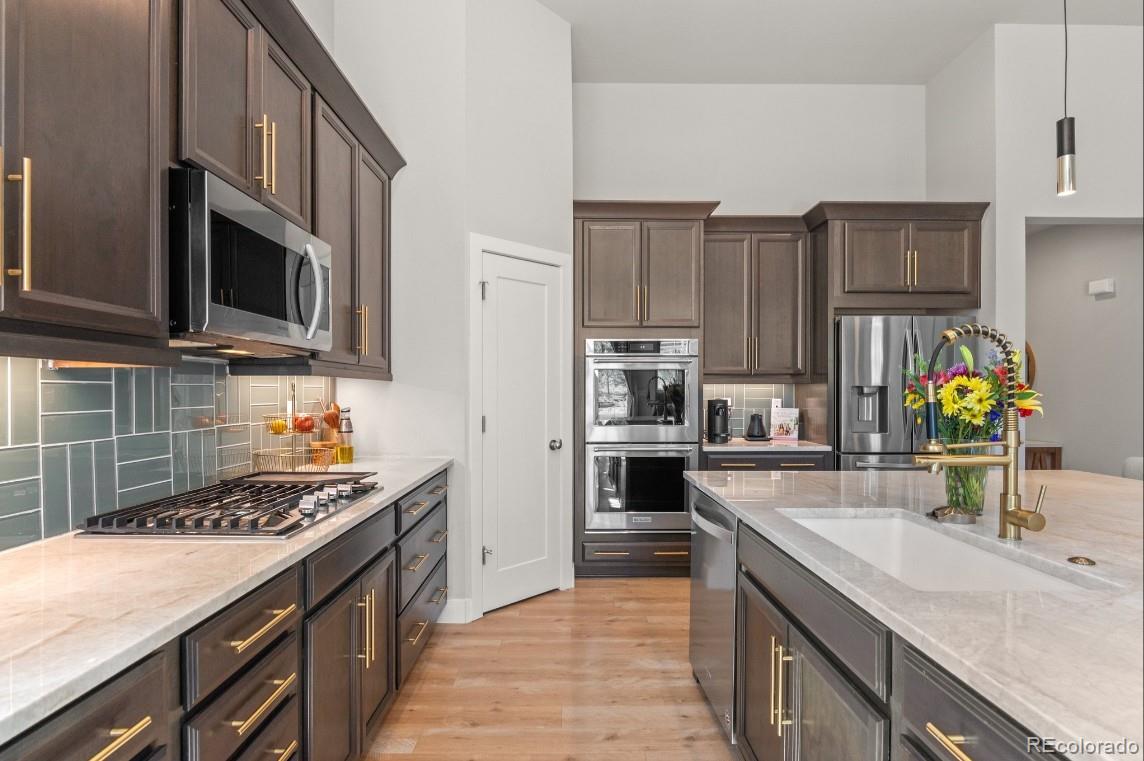 27162 E Davies Avenue Aurora CO 80016