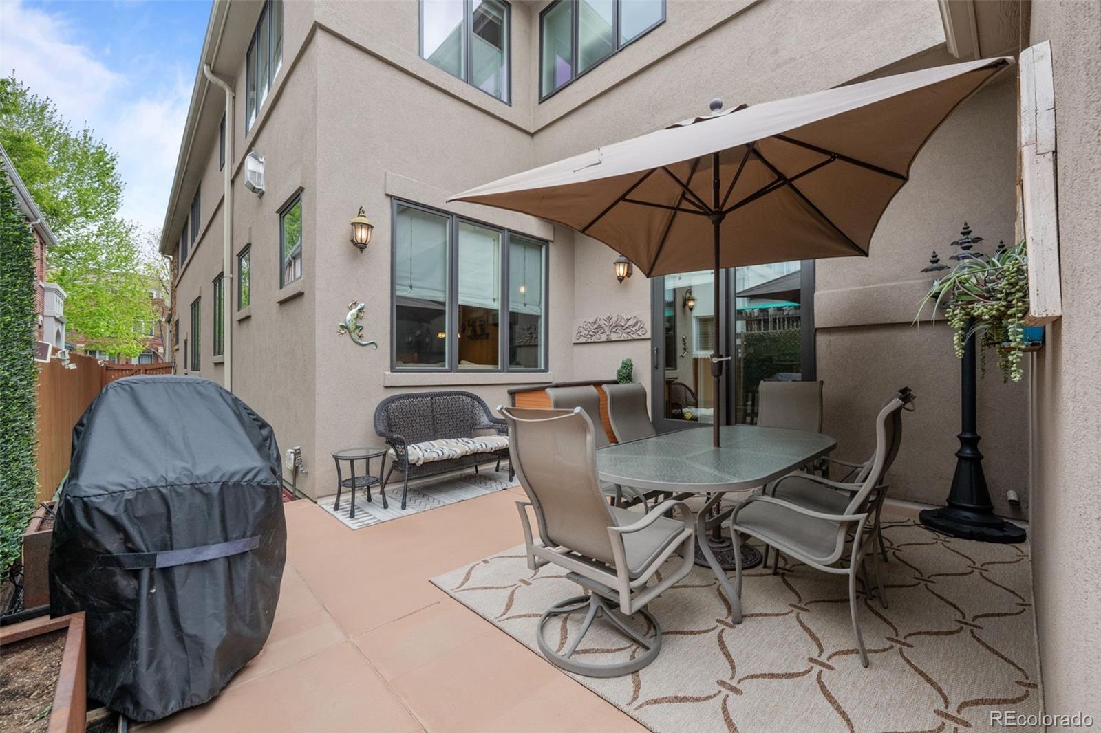 43 S Monroe Street Denver CO 80209