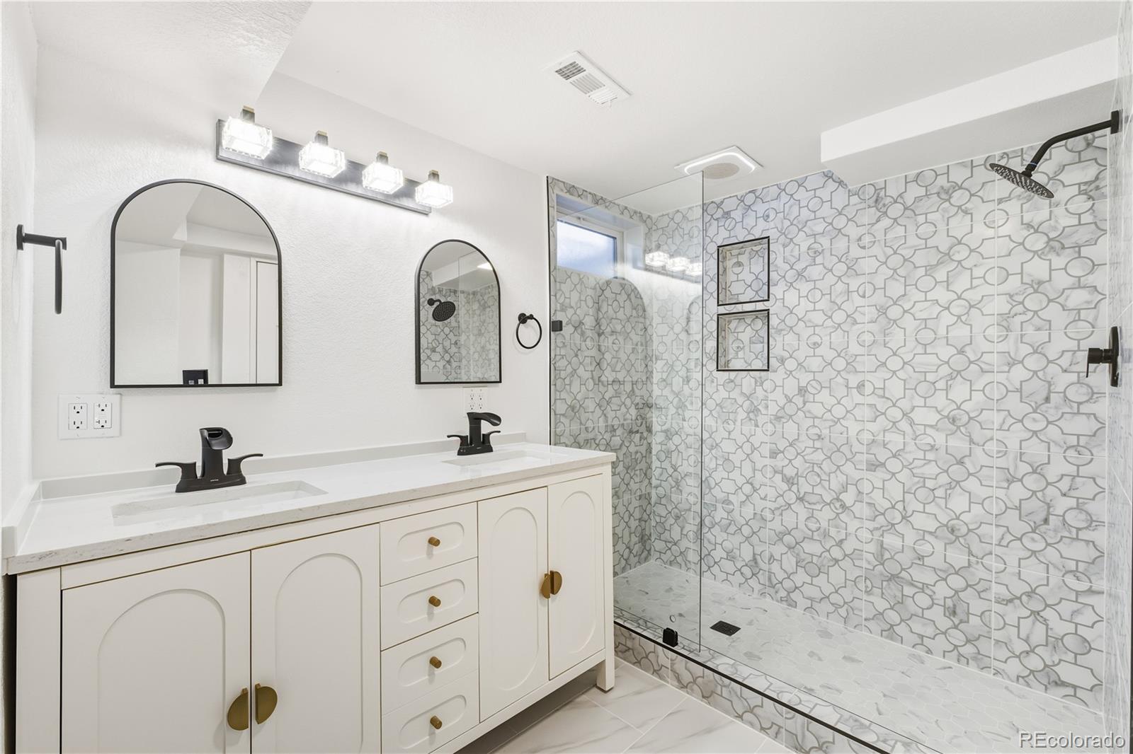 1080 S Garrison Street Lakewood CO 80226