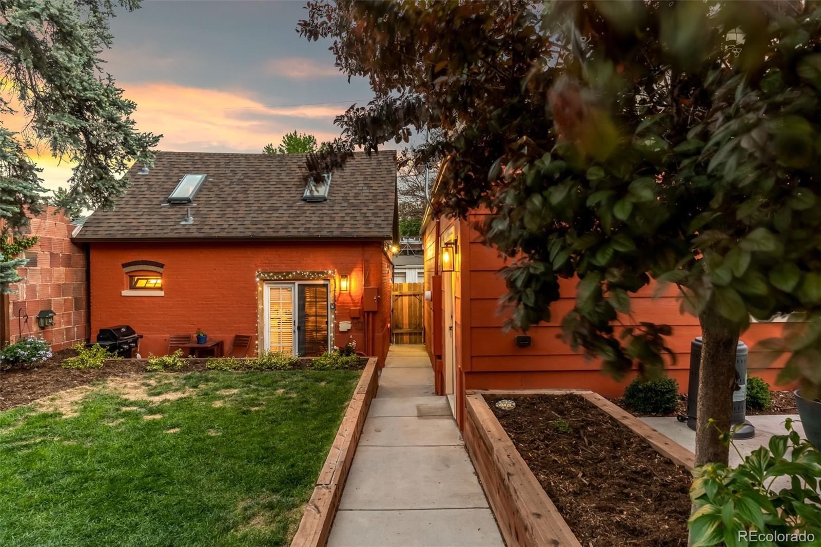 3250 W Hayward Place Denver CO 80211