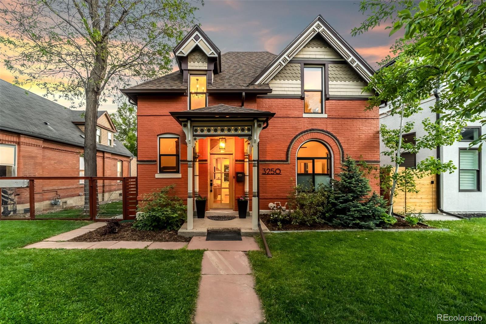 3250 W Hayward Place Denver CO 80211