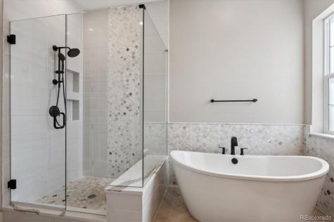 7334 Canyonpoint Road Castle Pines CO 80108