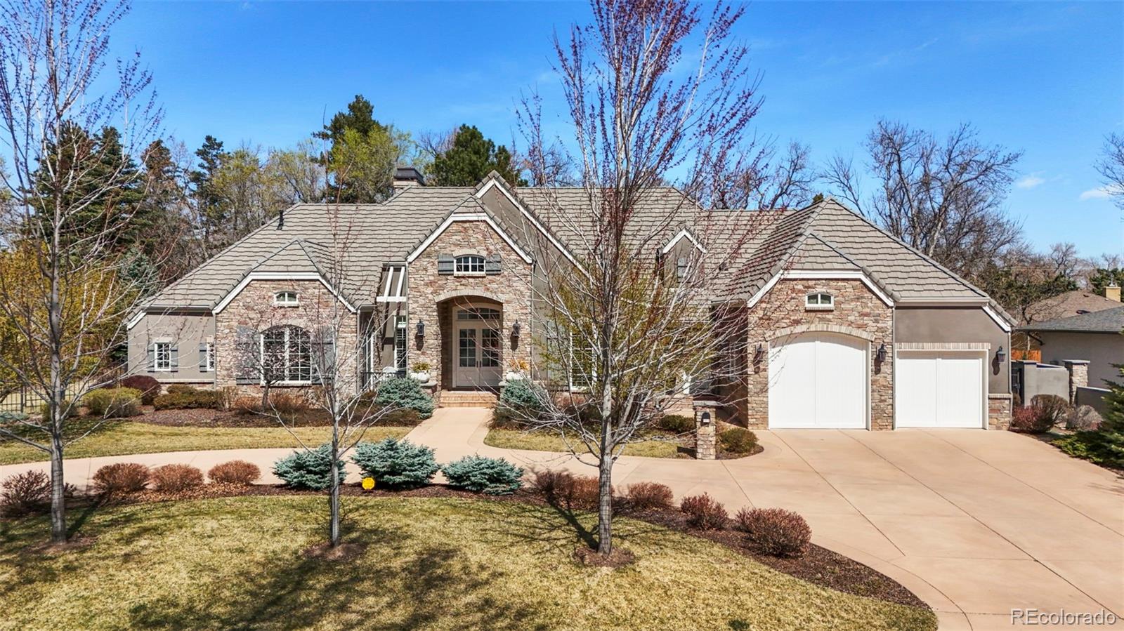 32 Broadmoor Avenue Colorado Springs CO 80906
