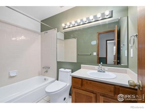 1725 Flemming Drive Longmont CO 80501