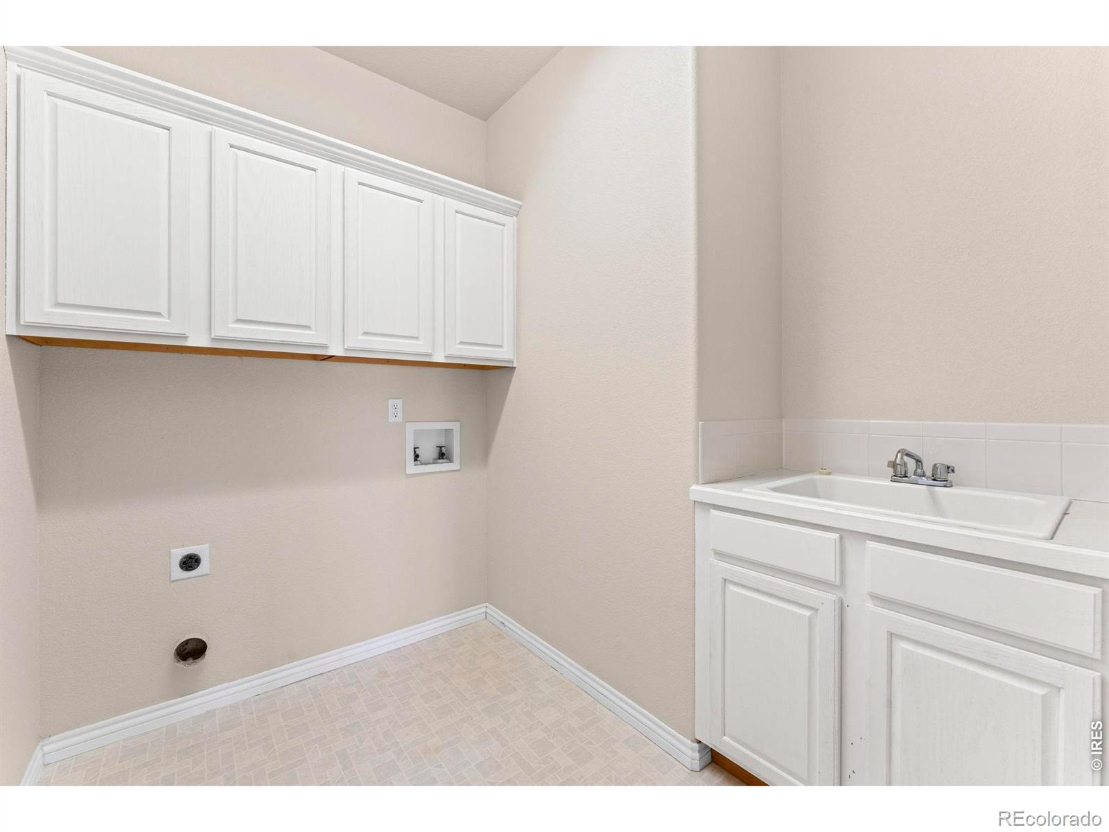 3740 Doral Drive Longmont CO 80503