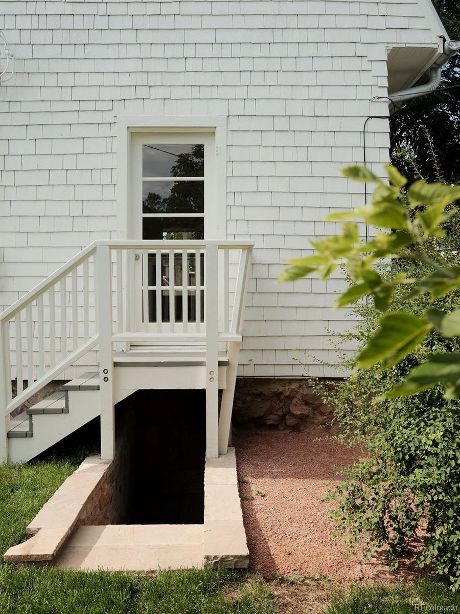 653 Dewey Avenue Boulder CO 80304